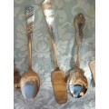 A VINTAGE COLLECTION OF CUTLERY SOLD AS IS