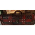 A BEAUTIFULL WOODEN LEATHER COVERED ART DECOR WINE CASE