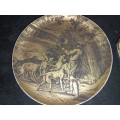A VINTAGE COLLECTION CERAMIC AND PORCELAIN WALL PLAQUES , PLATES
