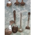 A VINTAGE JOB LOT STAINLESS STEEL AND EPNS TEASPOONS