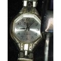 A BULK COLLECTION VINTAGE LADY`S WATCHES