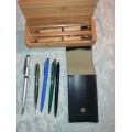 A COLLECTION OF BALLPENS SOLD AS IS