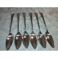 A VINTAGE SET TEASPOONS MADE IN ENGLAND EPNS SOLD AS IS