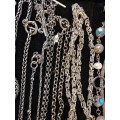 A DISCERNING LADIES COLLECTION OF SILVER PLATED AND SILVER TONE JEWELRY