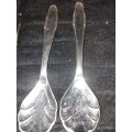 A VINTAGE COLLECTION OF QUALITY TEASPOONS