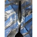 A SET OIF 6 TEASPOON IN MINT CONDITION STAINLESS STEEL