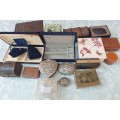A VINTAGE AND ANTIQUE COLLECTION JEWELRY BOXES