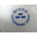 VINTAGE BYGDO SCANDINAVIAN DESIGN SMALL BLUE AND WHITE KOBENHAVN PLATE