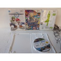 Wii Nintendo RVL-001 with Docking Station and 4 Games - 3 x Remote Controls and All Power Supply's