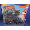 Hot Wheels SWAT Armoured Truck( Blue )
