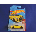 Hot Wheels NISSAN GT-R ( Yellow ) Like Datsun