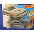 Hot Wheels  DODGE CHALLENGER  ( Silver Muscle Mania )