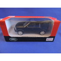 Land Rover Discovery 3 Mint in Box  Scale 1/43 ( Black )