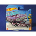 Hot Wheels Datsun Bluebird Wagon  ( Purple #510 )