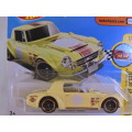 Hot Wheels NISSAN Fairlady 2000 ( Light yellow ) Like DATSUN