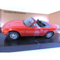 Motormax  Motor Max MAZDA MX5 Miata cabriolet in Box ( Red ) Desirable Model