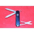 Victorinox - 58mm - Swiss Army Knife - (Classic SD)