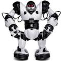 WOWWEE ROBOSAPIEN HUMANOID ROBOT 35 cm tall WHITE AND BLACK. REMOTE CONTROL & BATTERIES INCLUDED.