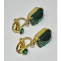 Vintage Gold Tone Emerald Green Crystal Dangling Clip-on Earrings