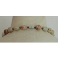 Vintage graduating, polished agate and brass beads necklace