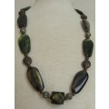 Vintage chunky green and brass tone beaded necklace