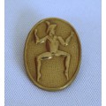Girl Guides Brownie Promise badge by Mingware Ld circa 1941