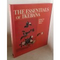 BOOKS -  The essentials of Ikebana