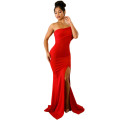 Red Off The Shoulder One Sleeve Slit Maxi Party Prom Dress. Size M. LOTS OF R1 AUCTIONS!!