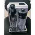 Delonghi Nespresso Coffee Machine with Frother