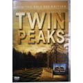 Twin Peaks Definitive Gold Box Edition - Season 1+2 + Special Features (10-DVD)