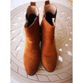 Ladies Shoes - Brown Suede Boots (Size 7)