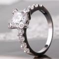 18k White Gold Bonded Ring - White Gold Filled Sz8