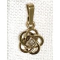 Vintage 9ct gold pendant with diamond chip