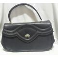 Vintage navy handbag!