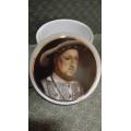 Vintage Henry VIII AG Hackney porcelain - note the chip