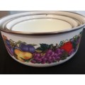 Vintage Enamelware Nesting Bowls CORNUCOPIA Set of 4 Fruit Pattern Cream Color