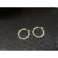 9ct gold earrings 2g