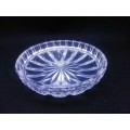 Set of 6 heavy cut glass/crystal shallow bowls - like new