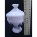 Milk glass container with lid