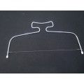 Cake cutter - adjustable wire