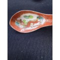 Oriental soup spoons