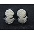 Cameo clip on earrings
