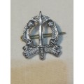MILITARY POLICE CAP BADGE WITH LUGS