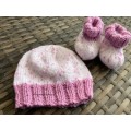 New!!  Baby Beanie & Booties Set Lilac & White (0 - 3 months) Hand knitted