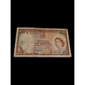 10 Shilling, Rhodesia and Nyasaland banknote.