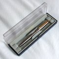 EXCELLENT PARKER 45 STEEL WITH GOLD TRIM FLIGHTER BALLPOINT PEN ORIGINAL BOX