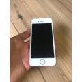 iPhone SE Excellent Condition!! MUST SEE!! ****R1 Auction