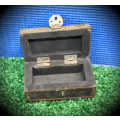 Very Cute little Box (wood and Brass)55x92x52mm with 28 miniture Domino Pieces