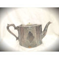 Antique MARK WILLIS AND SON (MW & S)Silver Plated Teapot  Nr 4484- 140x310x105mm England