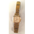 Vintage Swiss Made 1980`S MIDO Swing line Q Ladies Quartz watch  with Mido Strap-working